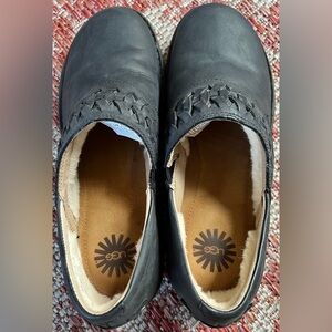 Ugg leather shoes